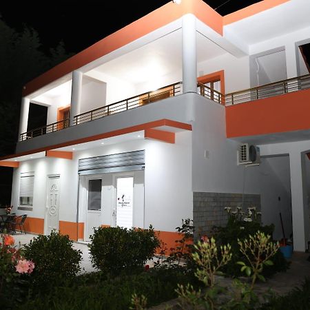 Villa Likaj Берат Экстерьер фото