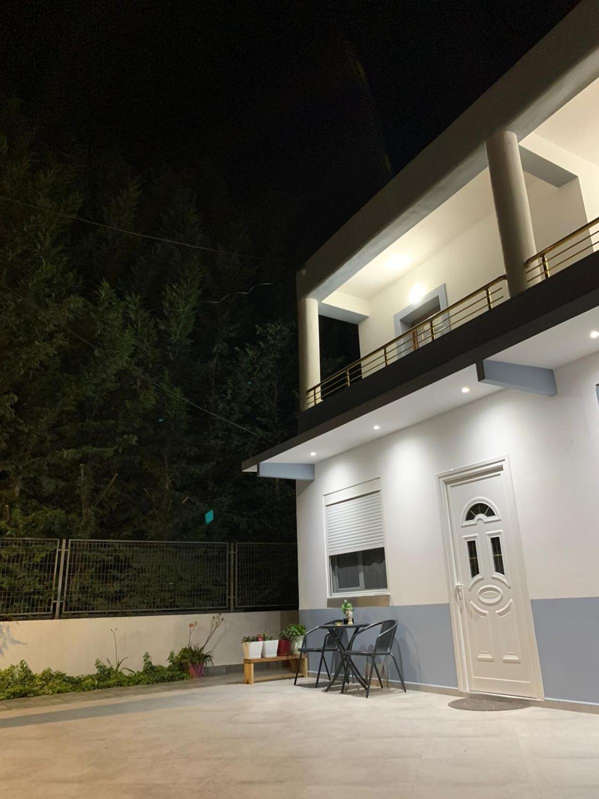 Villa Likaj Берат Экстерьер фото